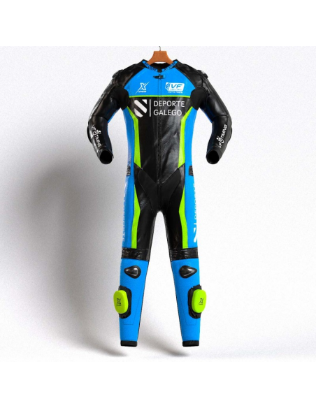 MONO XFOUR MODELO DEPORTE GALEGO AZUL Y AMARILLO NIÑO 1