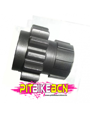 Piñón solidario de embrague con 13 dientes