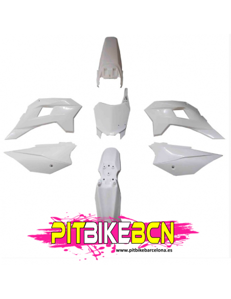 Kit de plasticos IMR KRZ 125, 150 Y 170 en color blanco. Kit de plasticos IMR KRZ 125, 150 Y 170 en color blanco.